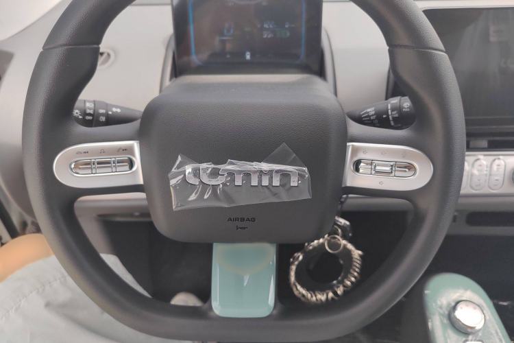 Used CHANGAN Lumin 2024 130km Qingyue Version Interior 3