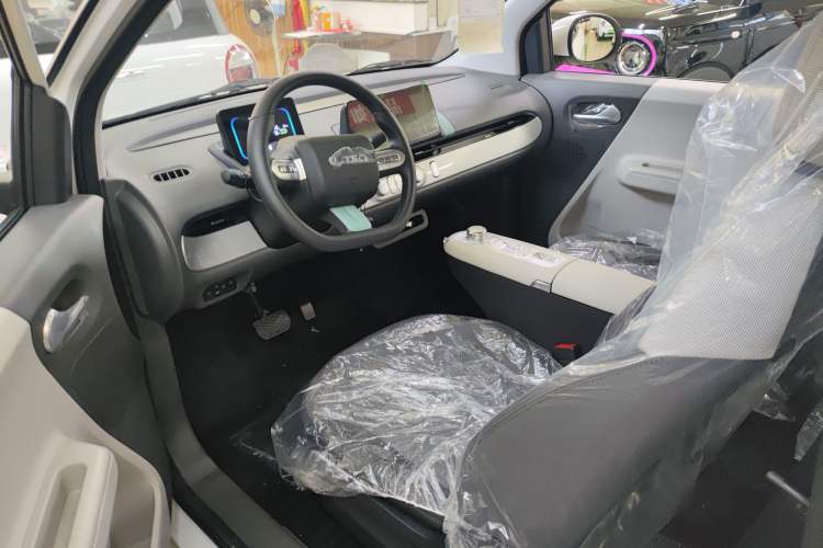 Used CHANGAN Lumin 2024 130km Qingyue Version Left Front Seat