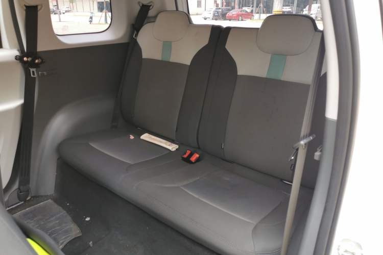 Used CHANGAN Lumin 2024 130km Qingyue Version Left Rear Seat