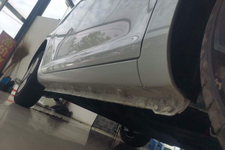 Used CHANGAN Lumin 2024 130km Qingyue Version Right Side Sill