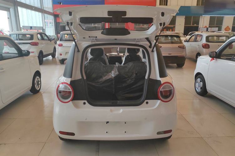 Used CHANGAN Lumin 2024 130km Qingyue Version Trunk