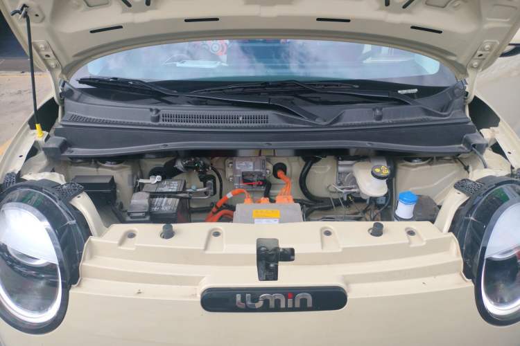 Used CHANGAN Lumin 2024 205km Launch Edition Engine Bay