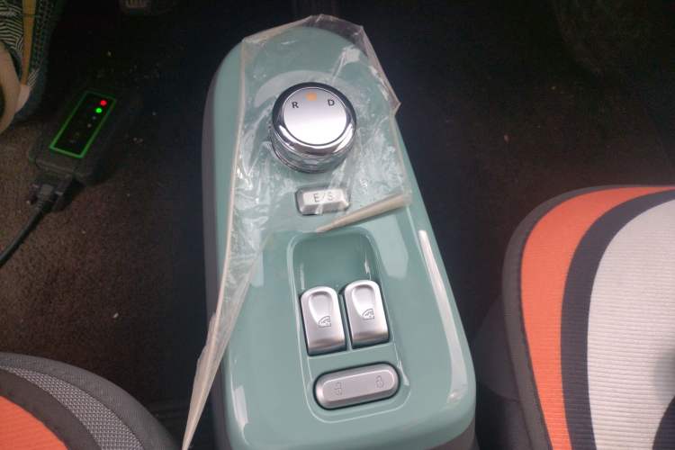 Used CHANGAN Lumin 2024 205km Launch Edition Gear Lever