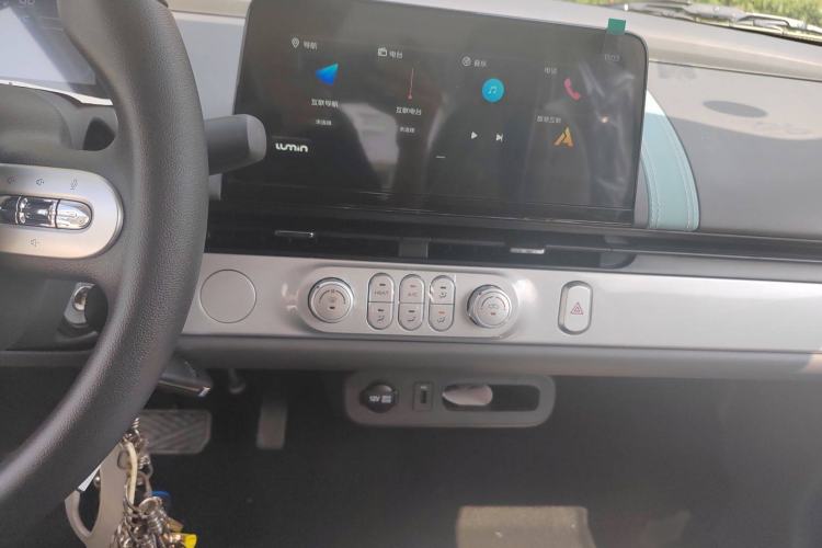 Used CHANGAN Lumin 2025 205 km Xiangqin Version Audio And AC Panel