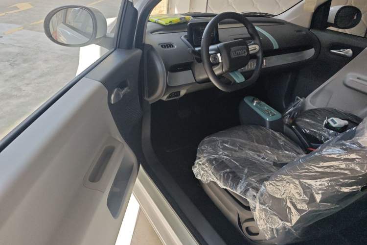 Used CHANGAN Lumin 2025 205km Refreshing Edition Driver Seat