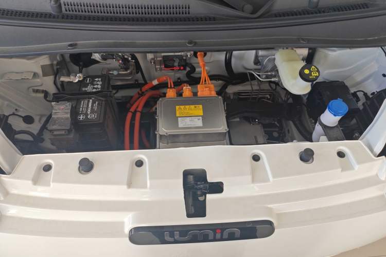 Used CHANGAN Lumin 2025 205 km Xiangqin Version Engine Bay