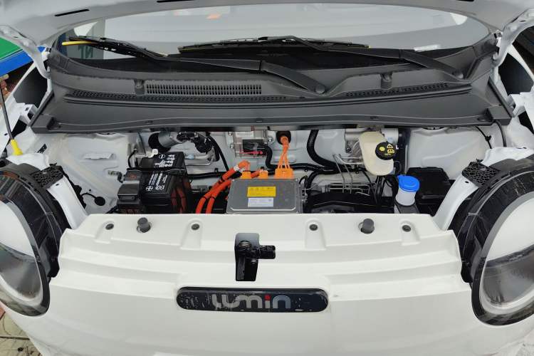 Used CHANGAN Lumin 2025 301km Honey Dew Edition Engine Bay