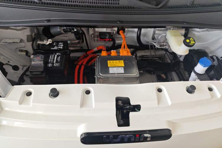 Used CHANGAN Lumin 2025 205 km Xiangqin Version Engine Bay
