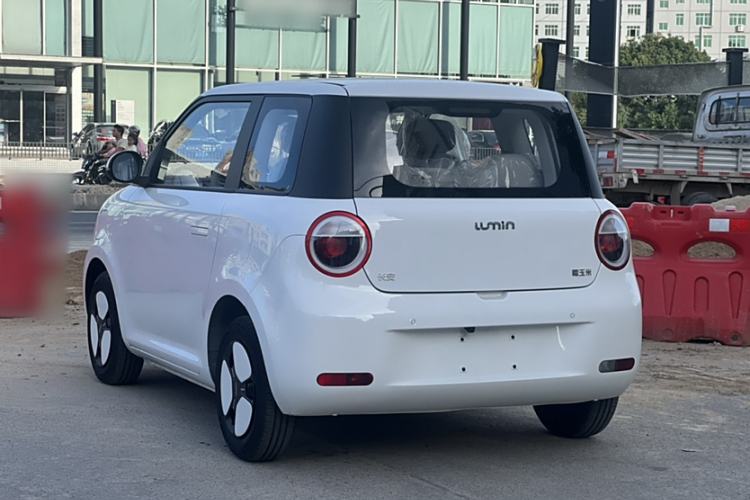 Used CHANGAN Lumin 2025 301km Honey Dew Edition Exterior 3