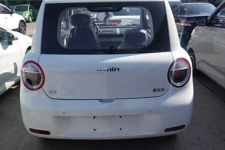 Used CHANGAN Lumin 2025 205km Refreshing Edition Exterior 4