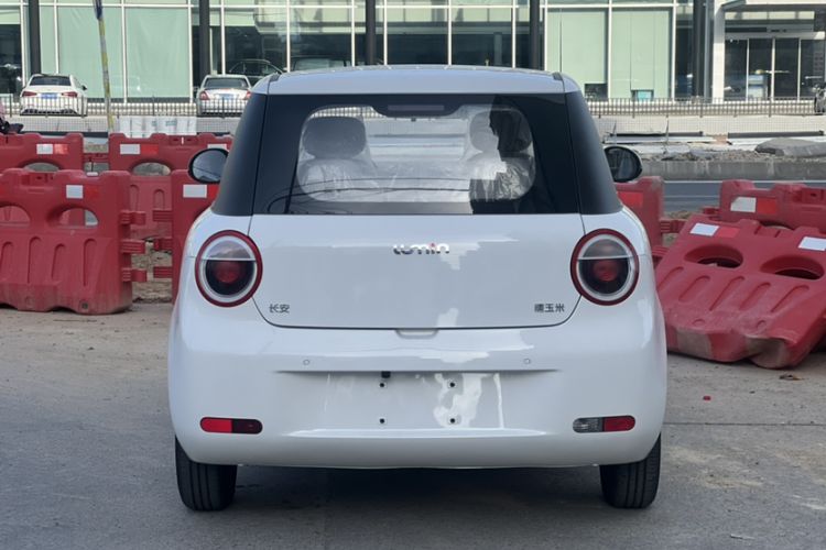 Used CHANGAN Lumin 2025 301km Honey Dew Edition Exterior 4