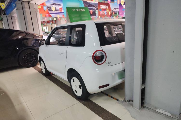 Used CHANGAN Lumin 2025 205km Refreshing Edition Exterior 4