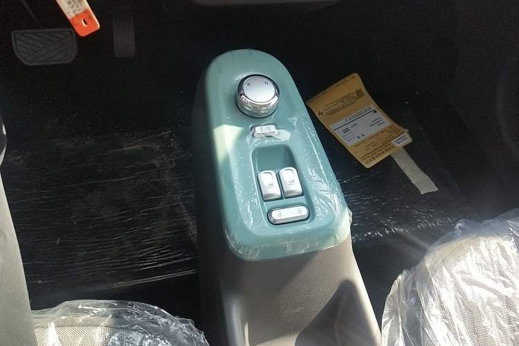 Used CHANGAN Lumin 2025 205km Refreshing Edition Gear Lever