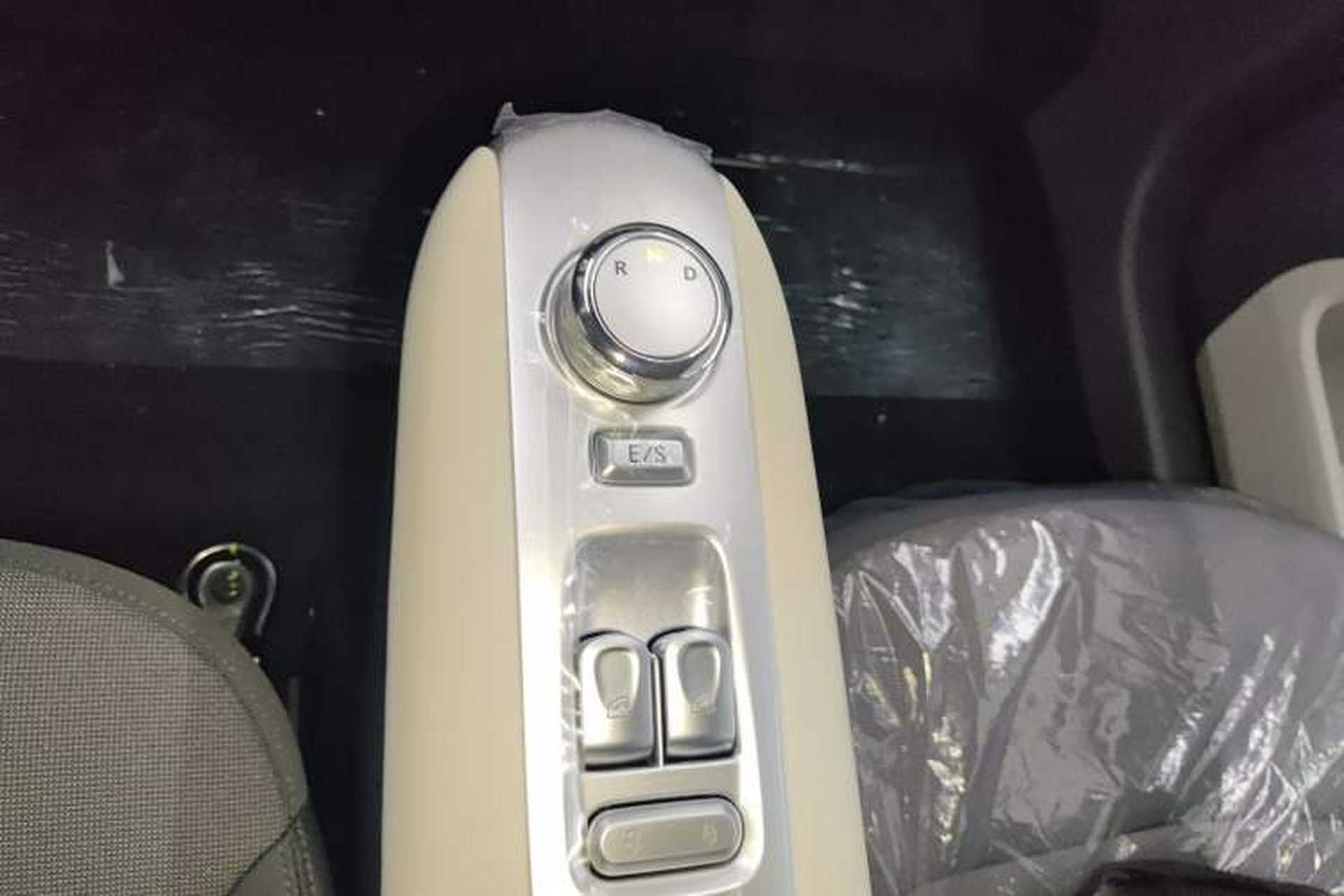 Used CHANGAN Lumin 2025 205 km Xiangqin Version Gear Lever
