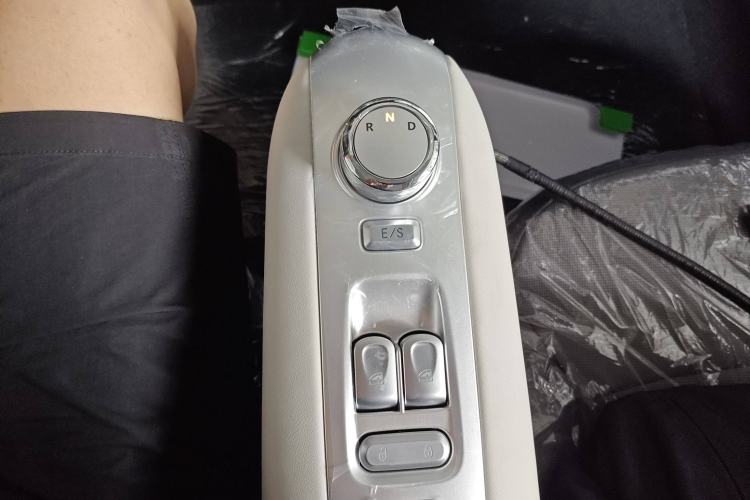 Used CHANGAN Lumin 2025 205 km Xiangqin Version Gear Lever