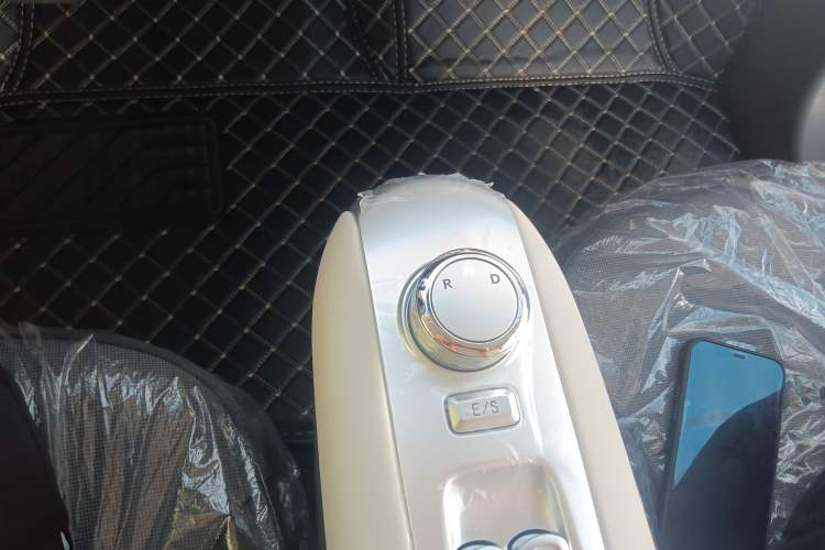 Used CHANGAN Lumin 2025 205 km Xiangqin Version Gear Lever