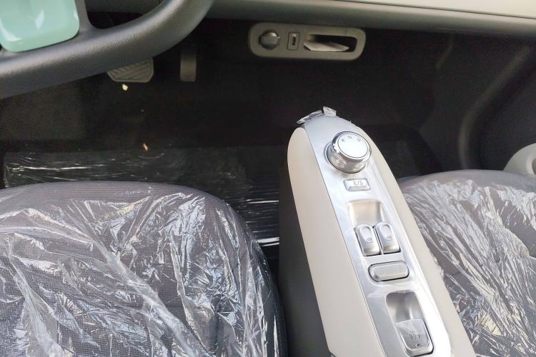 Used CHANGAN Lumin 2025 205 km Xiangqin Version Gear Lever