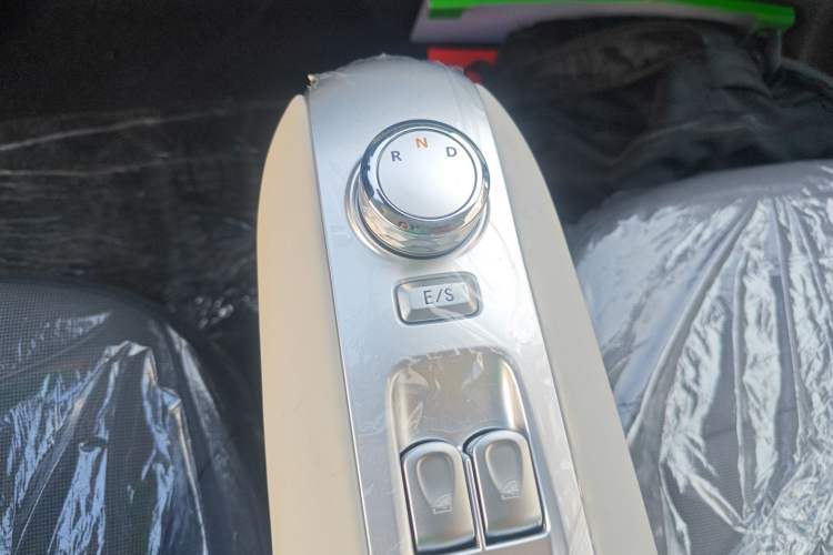 Used CHANGAN Lumin 2025 205 km Xiangqin Version Gear Lever