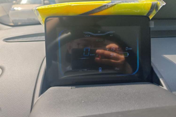 Used CHANGAN Lumin 2025 205 km Xiangqin Version Instrument Cluster
