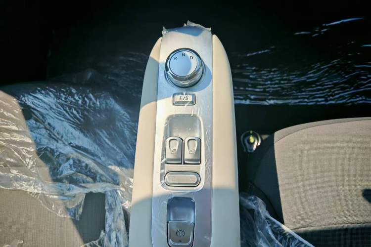 Used CHANGAN Lumin 2025 205 km Xiangqin Version Interior 1