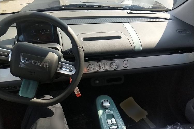 Used CHANGAN Lumin 2025 205km Refreshing Edition Interior 2