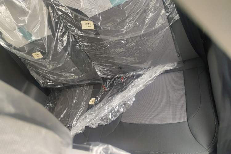 Used CHANGAN Lumin 2025 205km Refreshing Edition Interior 2