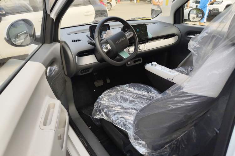 Used CHANGAN Lumin 2025 205 km Xiangqin Version Interior 2
