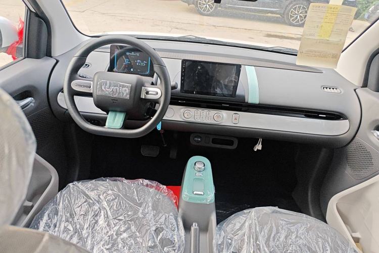 Used CHANGAN Lumin 2025 205km Refreshing Edition Interior 2