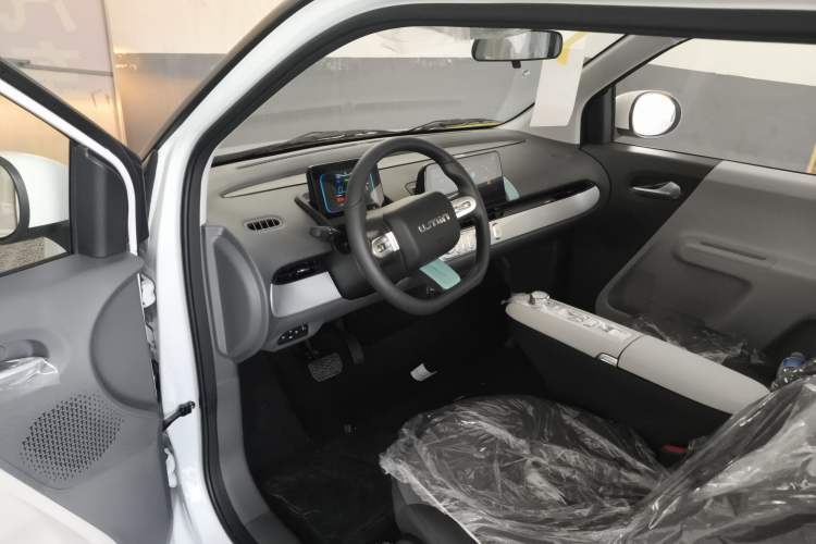 Used CHANGAN Lumin 2025 205 km Xiangqin Version Interior 3