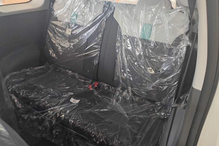 Used CHANGAN Lumin 2025 205 km Xiangqin Version Interior 3