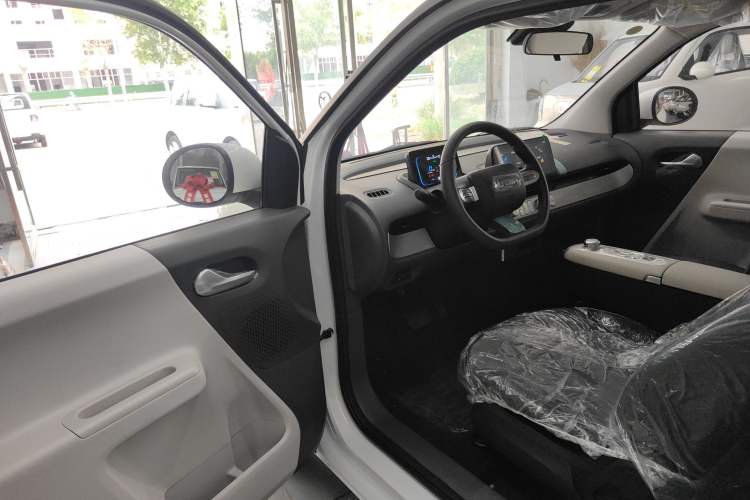 Used CHANGAN Lumin 2025 205 km Xiangqin Version Interior 3
