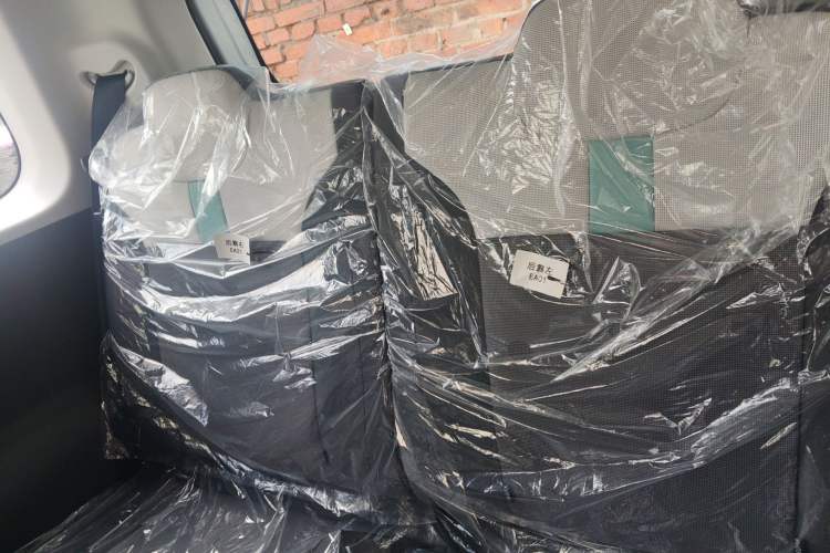 Used CHANGAN Lumin 2025 205 km Xiangqin Version Interior 3