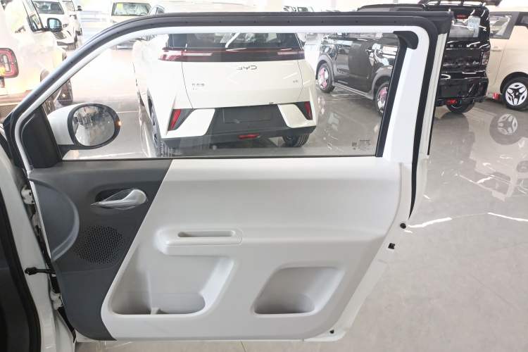 Used CHANGAN Lumin 2025 205 km Xiangqin Version Interior 5
