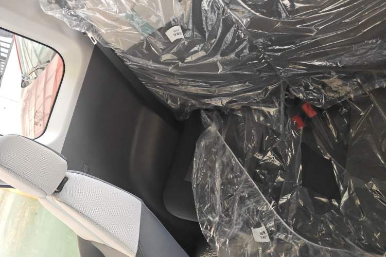 Used CHANGAN Lumin 2025 205 km Xiangqin Version Interior 8