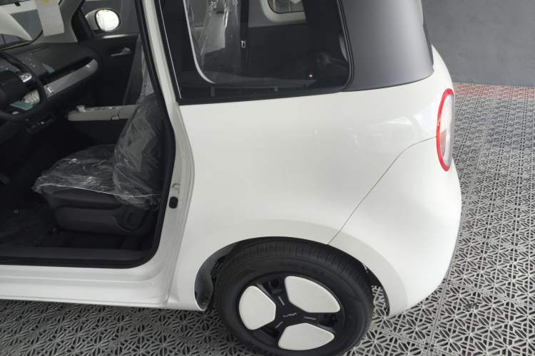 Used CHANGAN Lumin 2025 205 km Xiangqin Version Interior 8