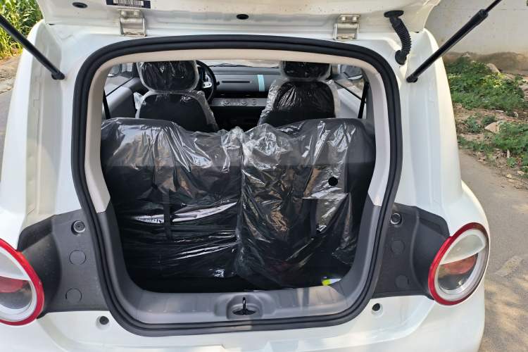 Used CHANGAN Lumin 2025 205km Refreshing Edition Interior 9