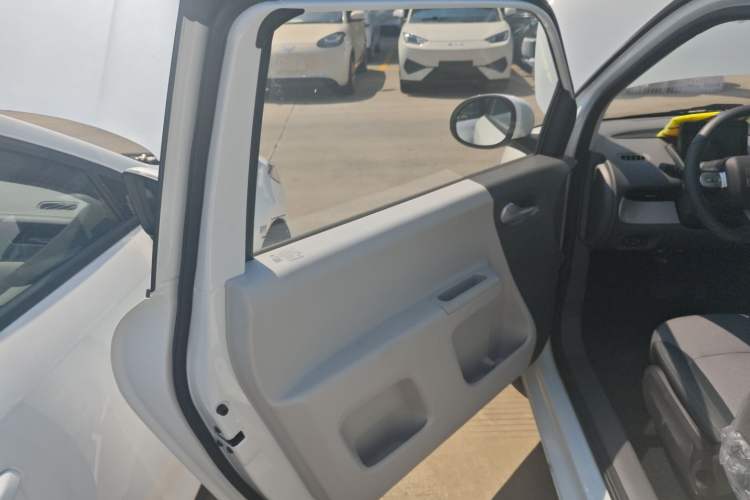 Used CHANGAN Lumin 2025 205 km Xiangqin Version Left Front Door Interior