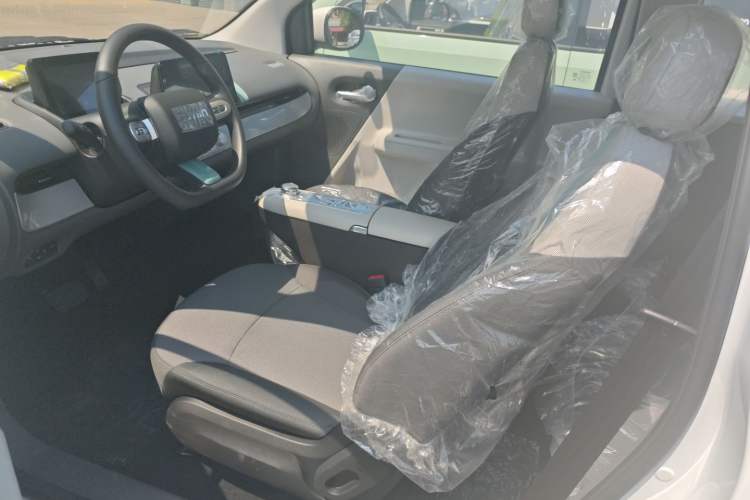 Used CHANGAN Lumin 2025 205 km Xiangqin Version Left Front Seat
