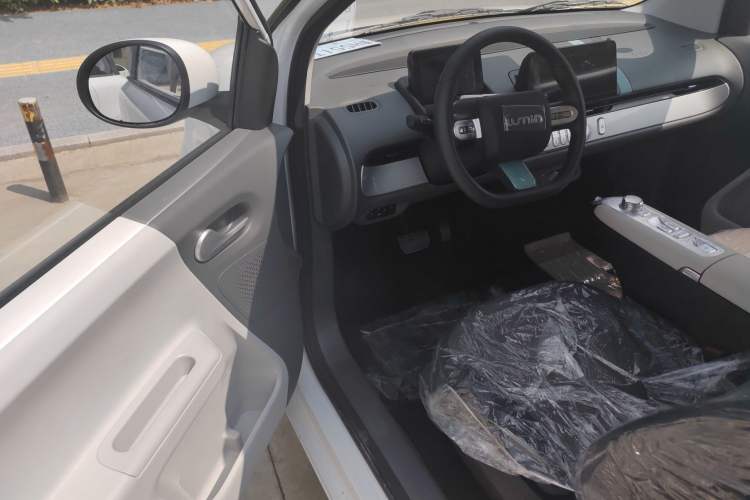 Used CHANGAN Lumin 2025 205 km Xiangqin Version Left Front Seat