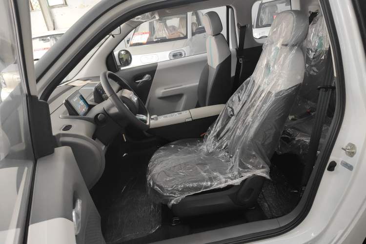 Used CHANGAN Lumin 2025 205 km Xiangqin Version Left Front Seat
