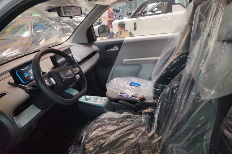 Used CHANGAN Lumin 2025 205km Refreshing Edition Left Front Seat