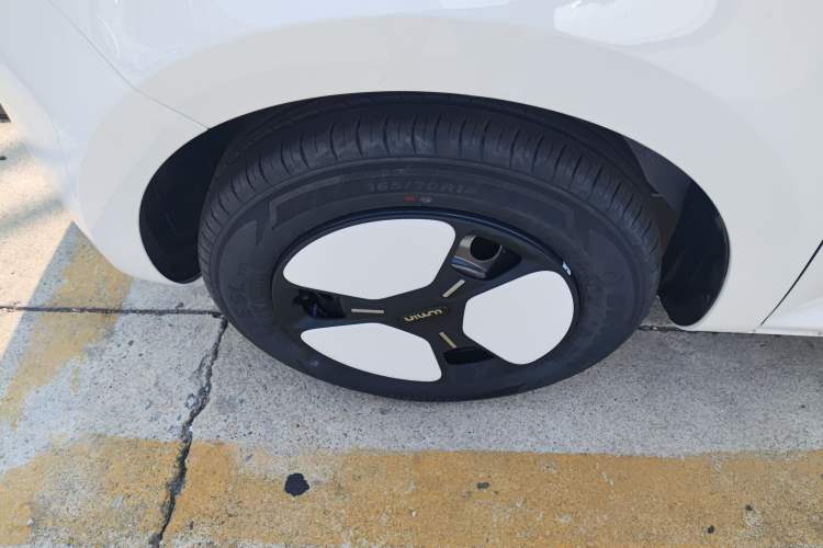Used CHANGAN Lumin 2025 205km Refreshing Edition Left Front Wheel Hub