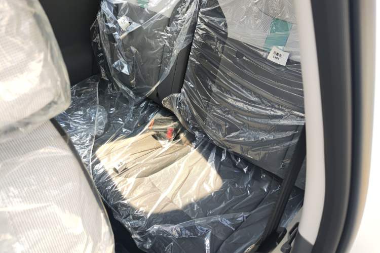 Used CHANGAN Lumin 2025 205km Refreshing Edition Left Rear Seat