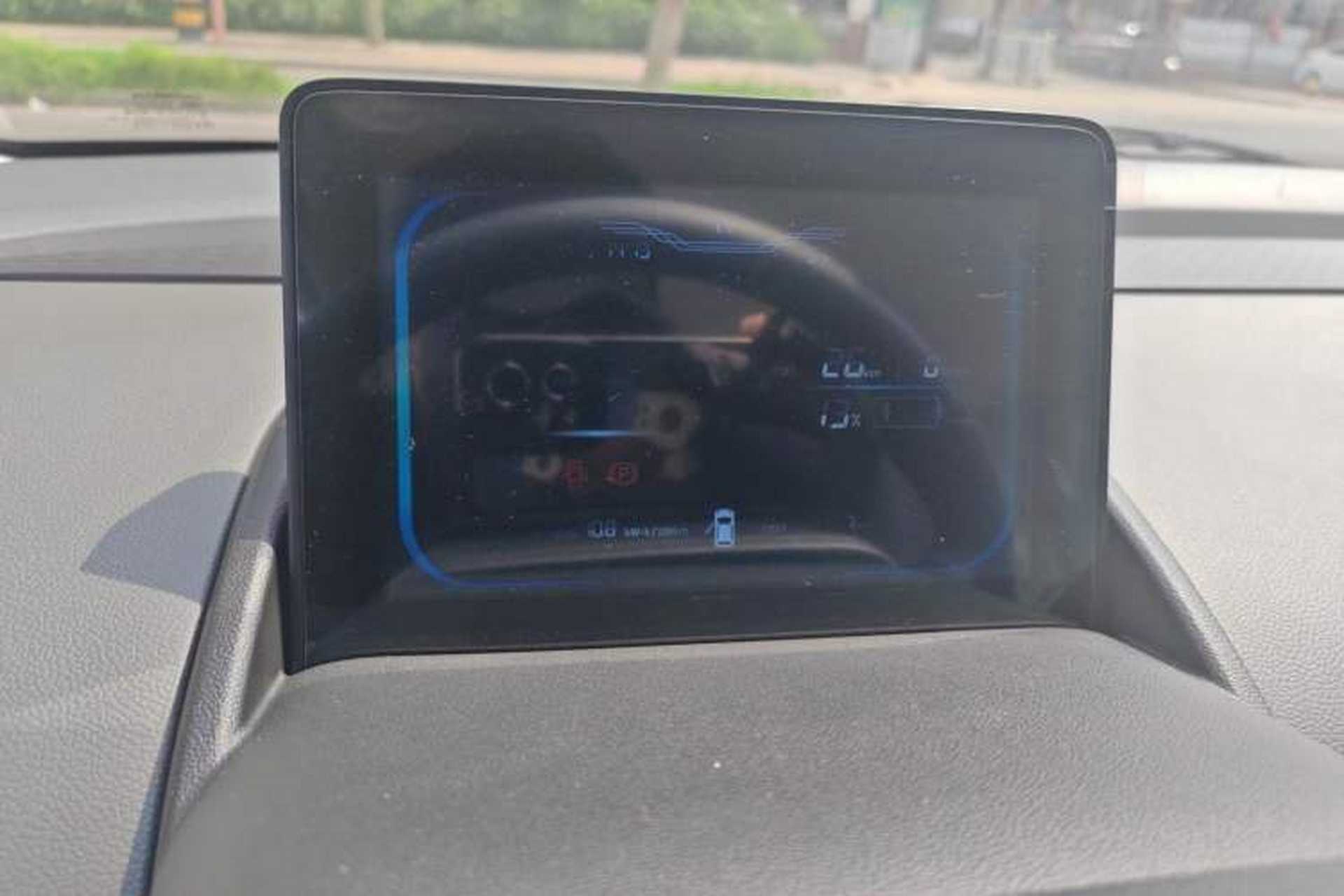 Used CHANGAN Lumin 2025 205km Refreshing Edition Odometer Close Up