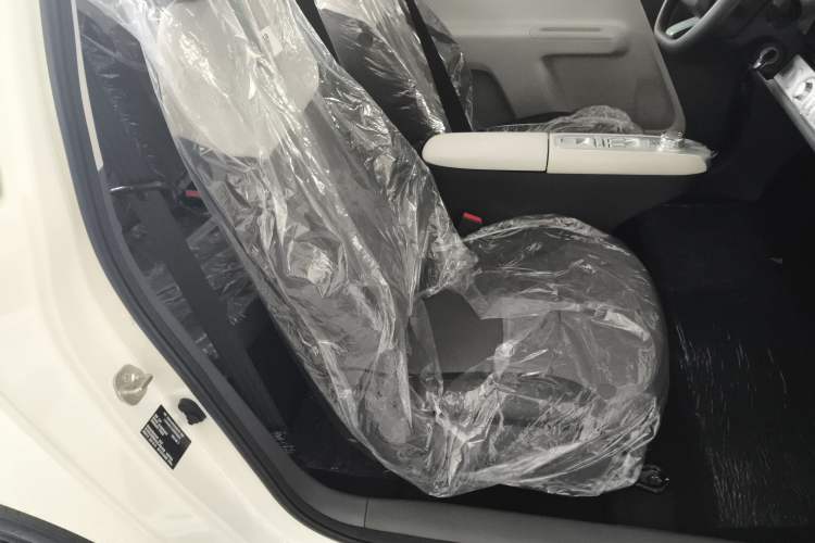 Used CHANGAN Lumin 2025 205 km Xiangqin Version Right Front Seat
