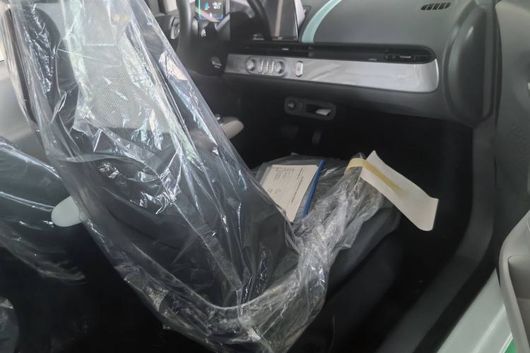 Used CHANGAN Lumin 2025 205 km Xiangqin Version Right Front Seat