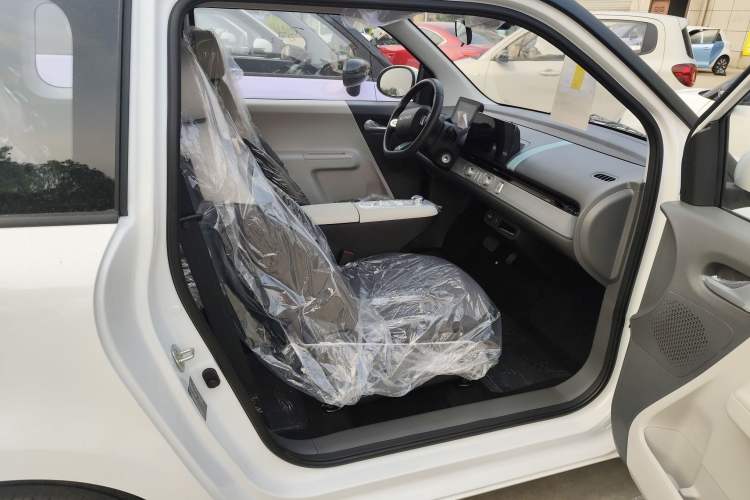 Used CHANGAN Lumin 2025 205 km Xiangqin Version Right Front Seat