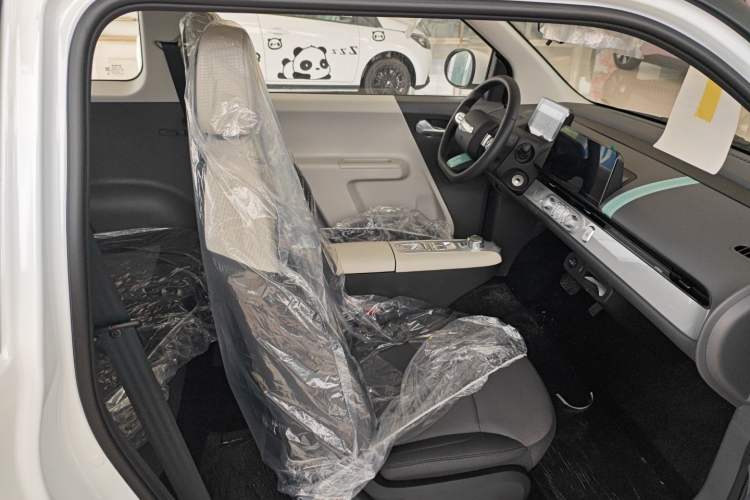Used CHANGAN Lumin 2025 205 km Xiangqin Version Right Front Seat