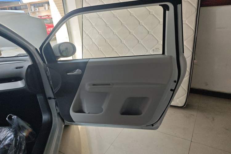 Used CHANGAN Lumin 2025 205km Refreshing Edition Right Rear Door Interior
