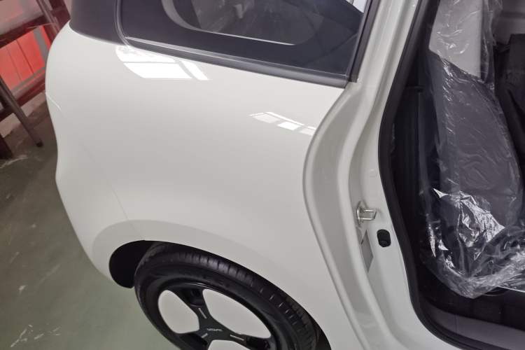Used CHANGAN Lumin 2025 205 km Xiangqin Version Right Rear Door Interior